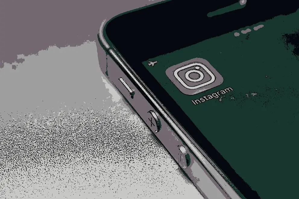 is-a-tax-id-required-for-selling-products-on-instagram